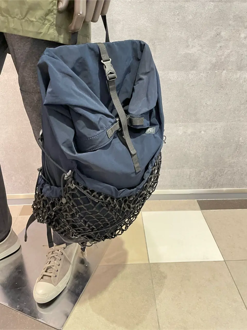 JOSEPH ABBOUD 東　 コーディネート画像