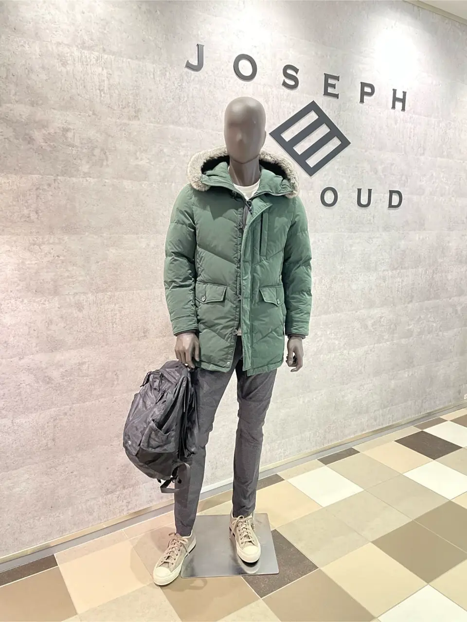  東　 コーディネート画像