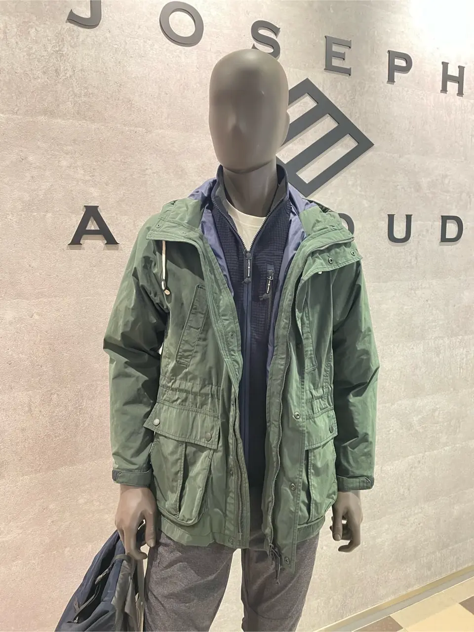 JOSEPH ABBOUD 東　 コーディネート画像