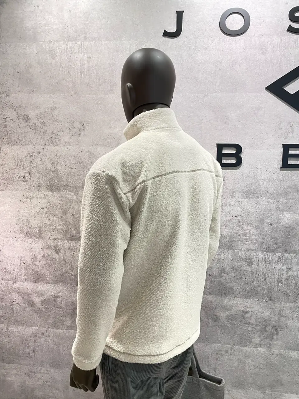 JOSEPH ABBOUD 東　 コーディネート画像