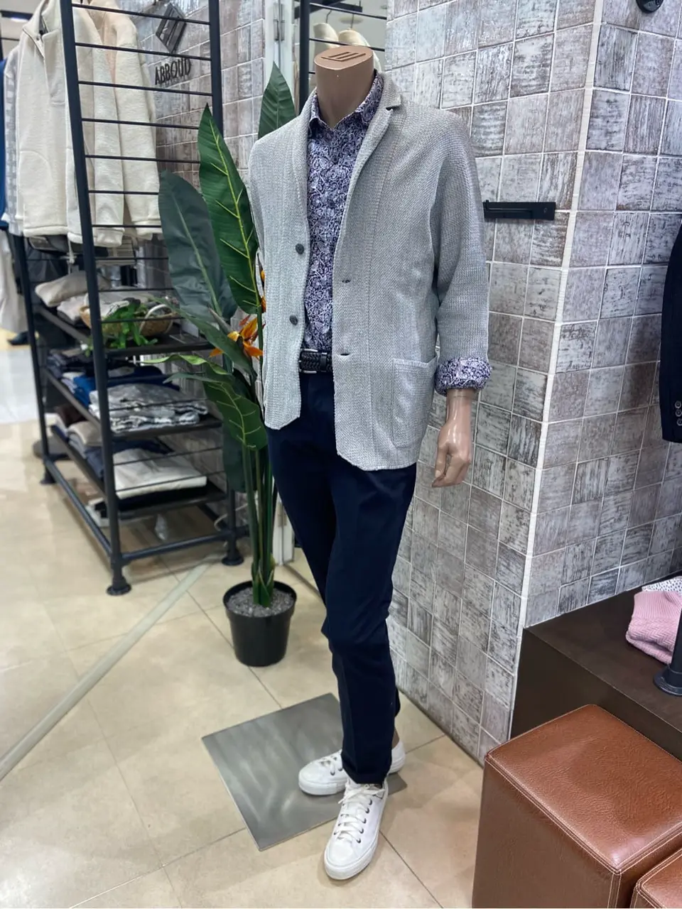  たかい　かおり コーディネート画像