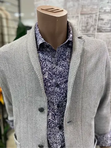 JOSEPH ABBOUD たかい　かおり コーディネート画像