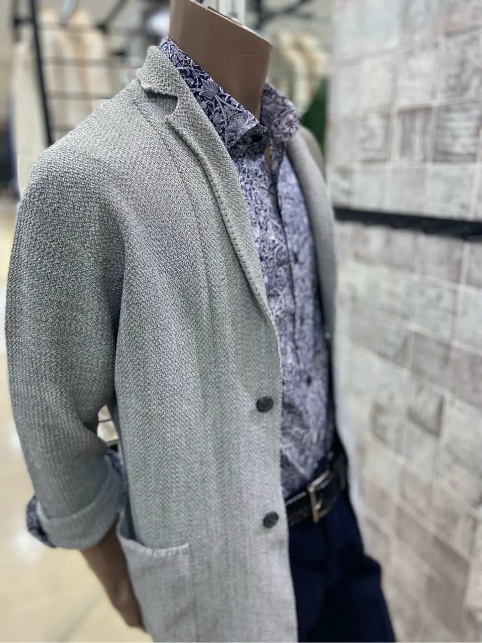 JOSEPH ABBOUD たかい　かおり コーディネート画像
