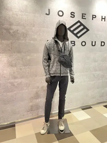 JOSEPH ABBOUD 東　 コーディネート画像