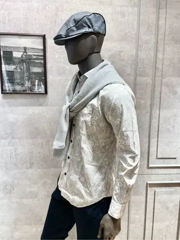 JOSEPH ABBOUD 二澤 コーディネート画像