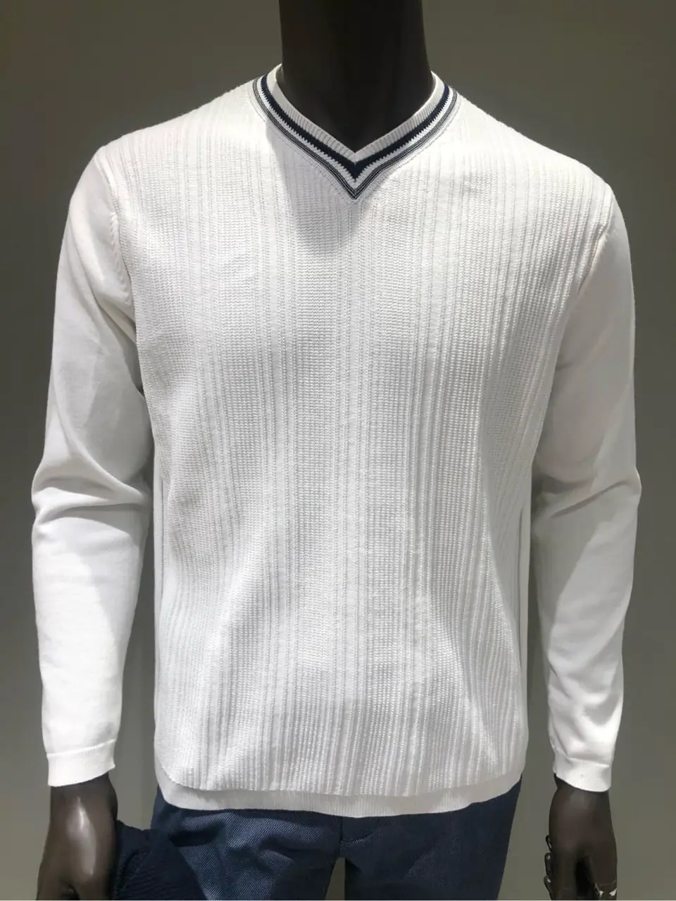 JOSEPH ABBOUD 川田 コーディネート画像