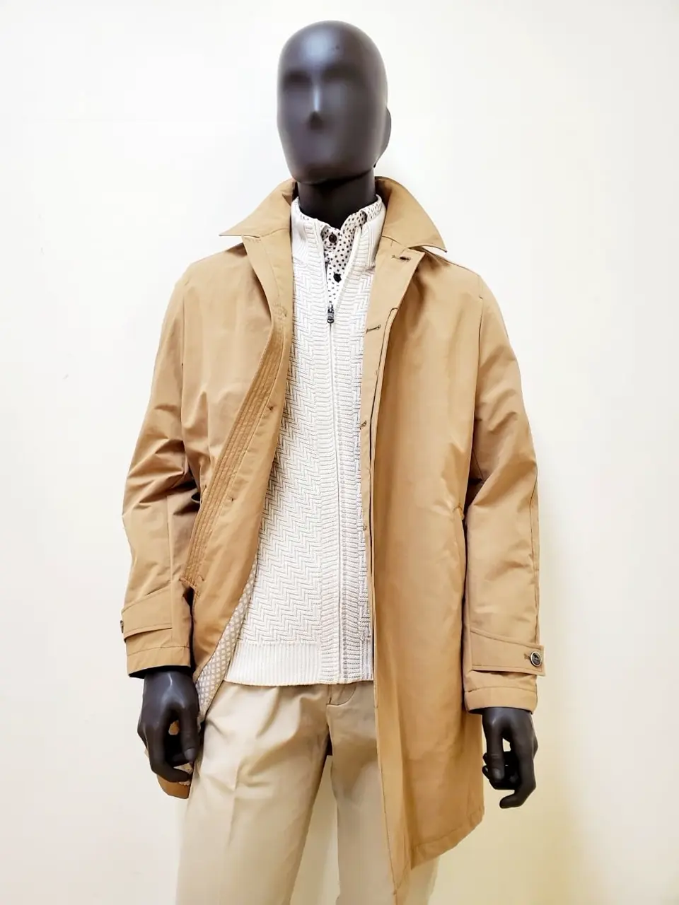 JOSEPH ABBOUD 亀井 コーディネート画像