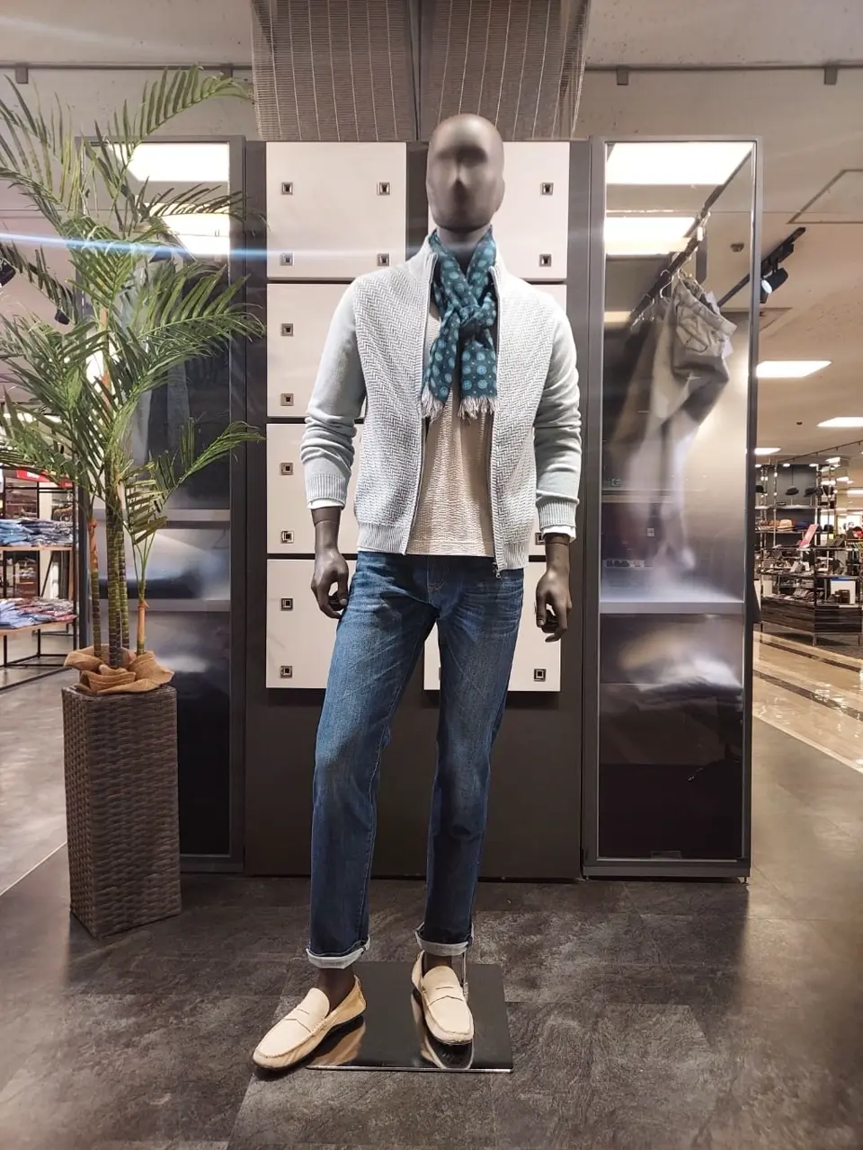  宮下 コーディネート画像