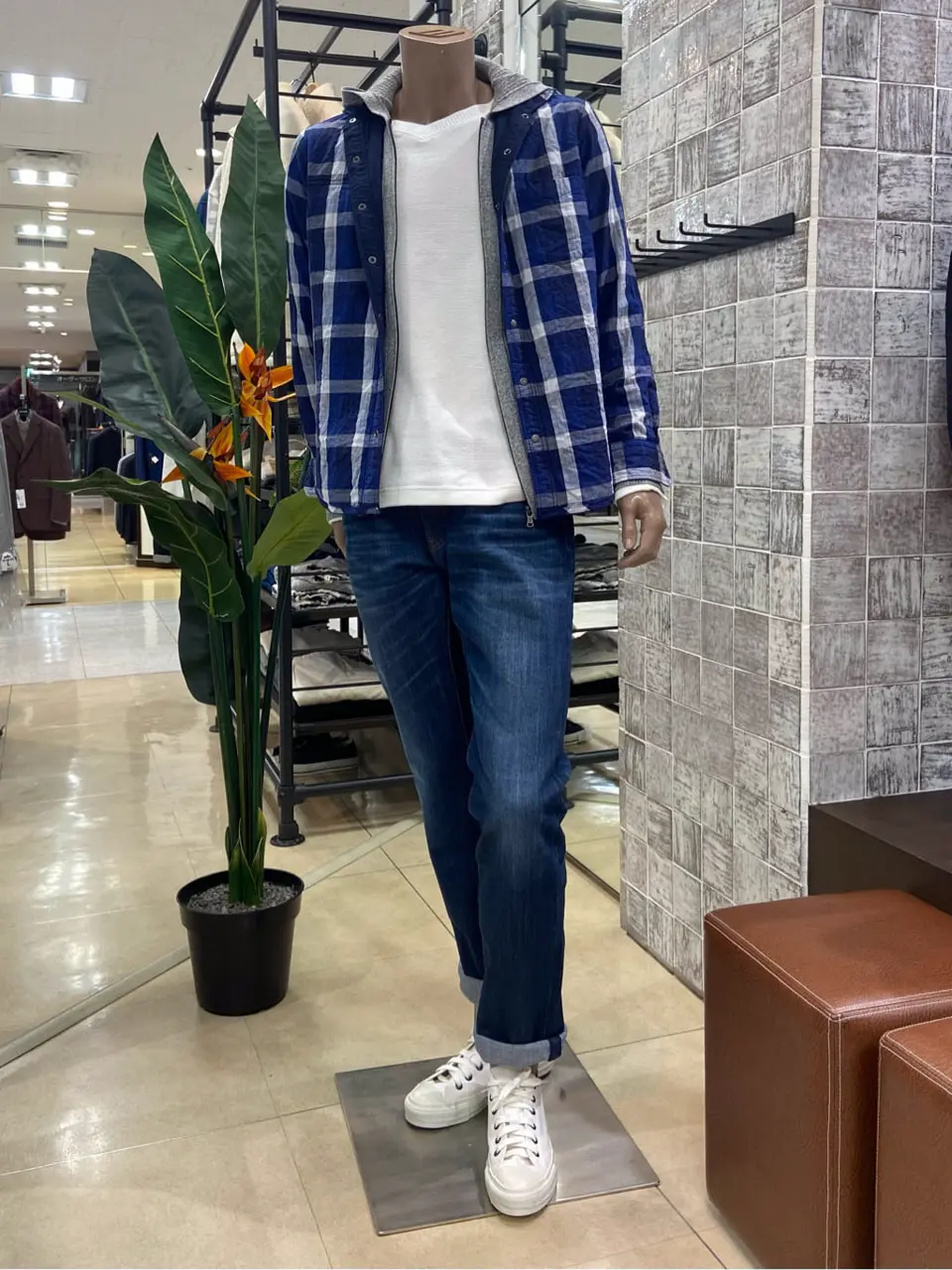  たかい　かおり コーディネート画像