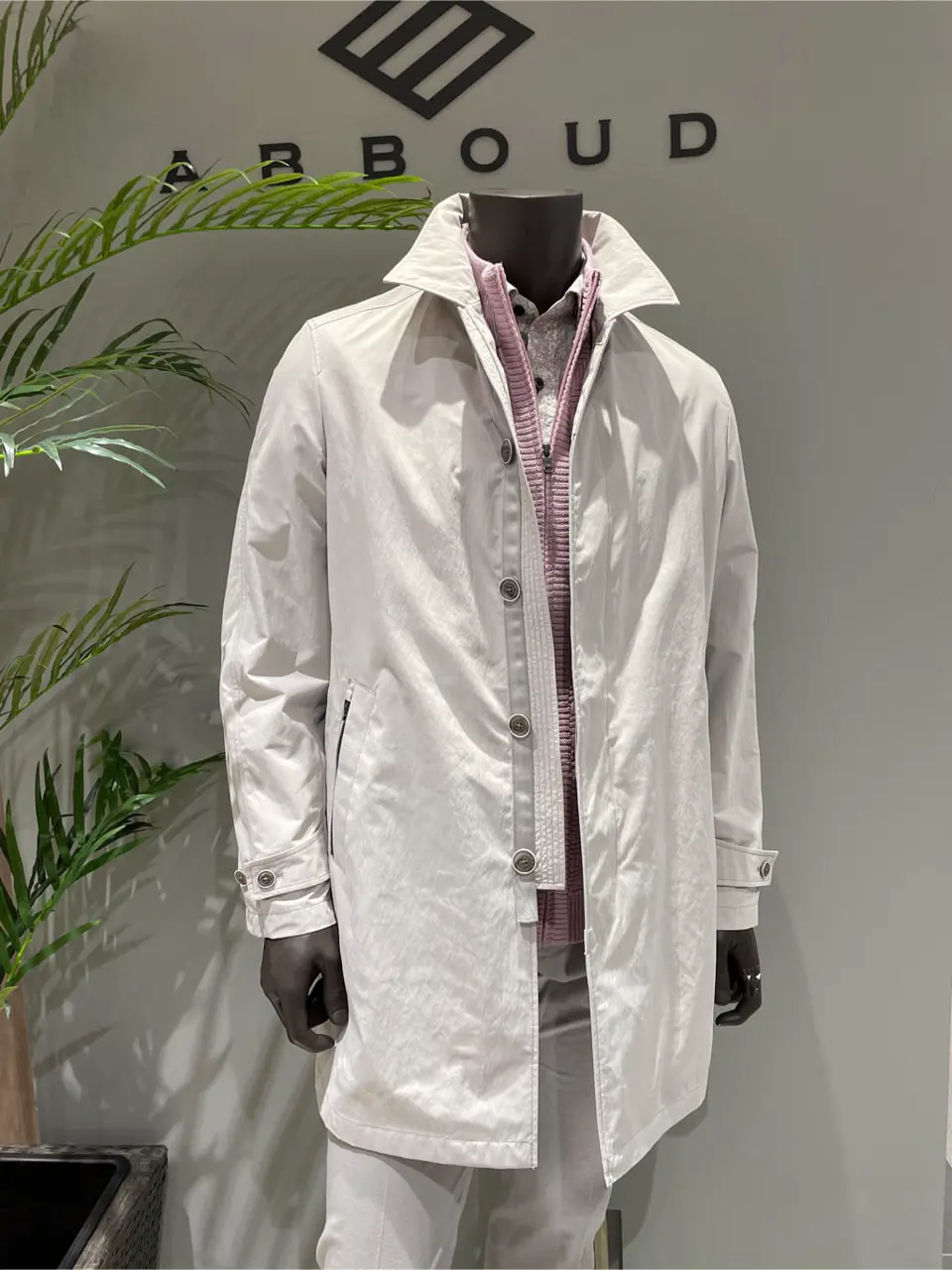 JOSEPH ABBOUD 伊津野 コーディネート画像