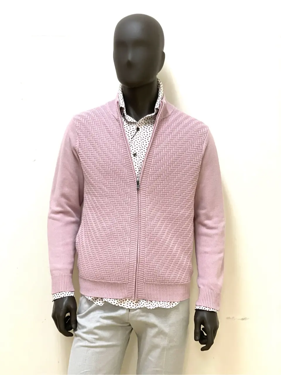 JOSEPH ABBOUD 金本 コーディネート画像