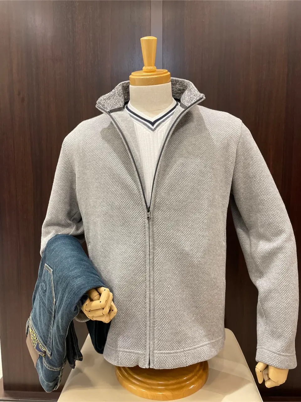 JOSEPH ABBOUD 松山 コーディネート画像