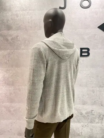 JOSEPH ABBOUD 東　 コーディネート画像