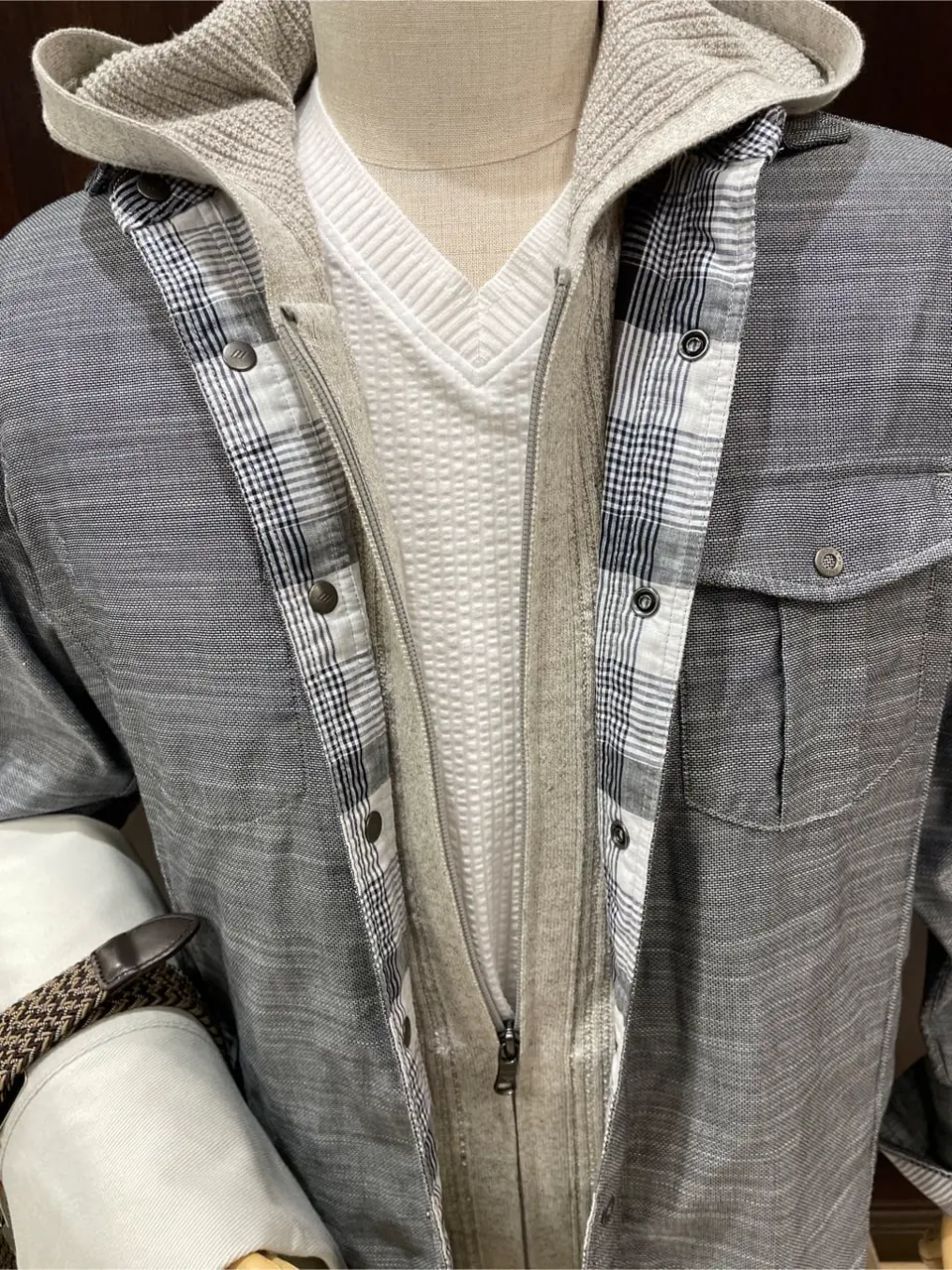 JOSEPH ABBOUD 松山 コーディネート画像