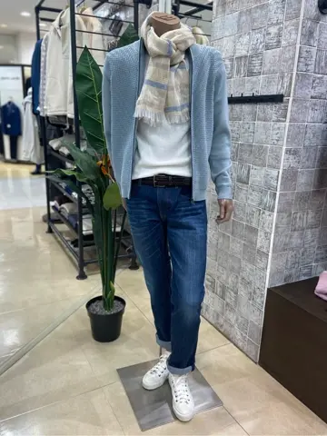 JOSEPH ABBOUD たかい　かおり コーディネート画像