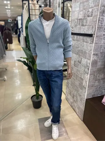 JOSEPH ABBOUD たかい　かおり コーディネート画像