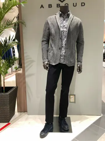 JOSEPH ABBOUD 川田 コーディネート画像