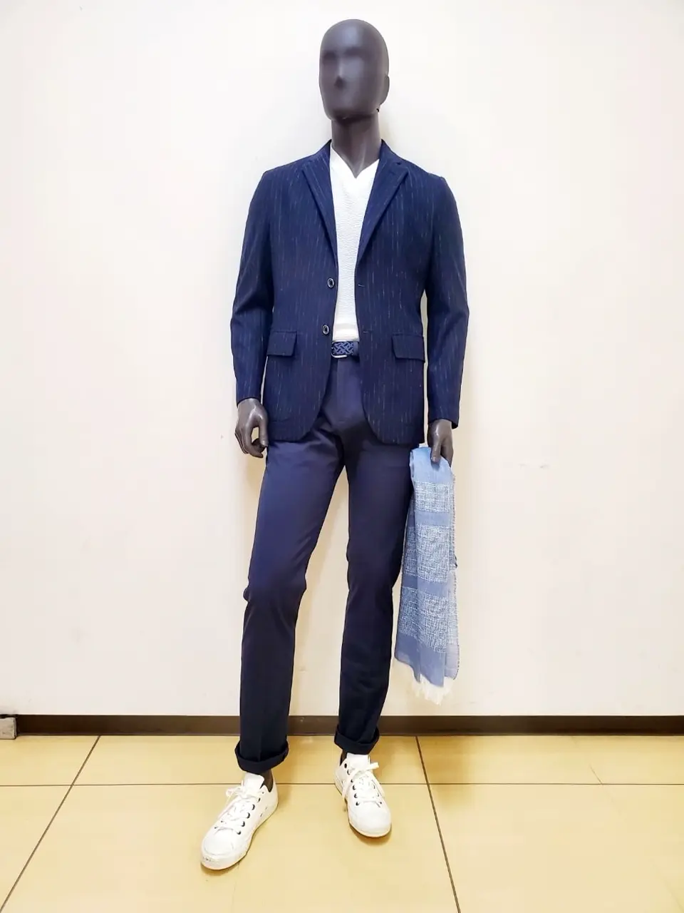  亀井 コーディネート画像