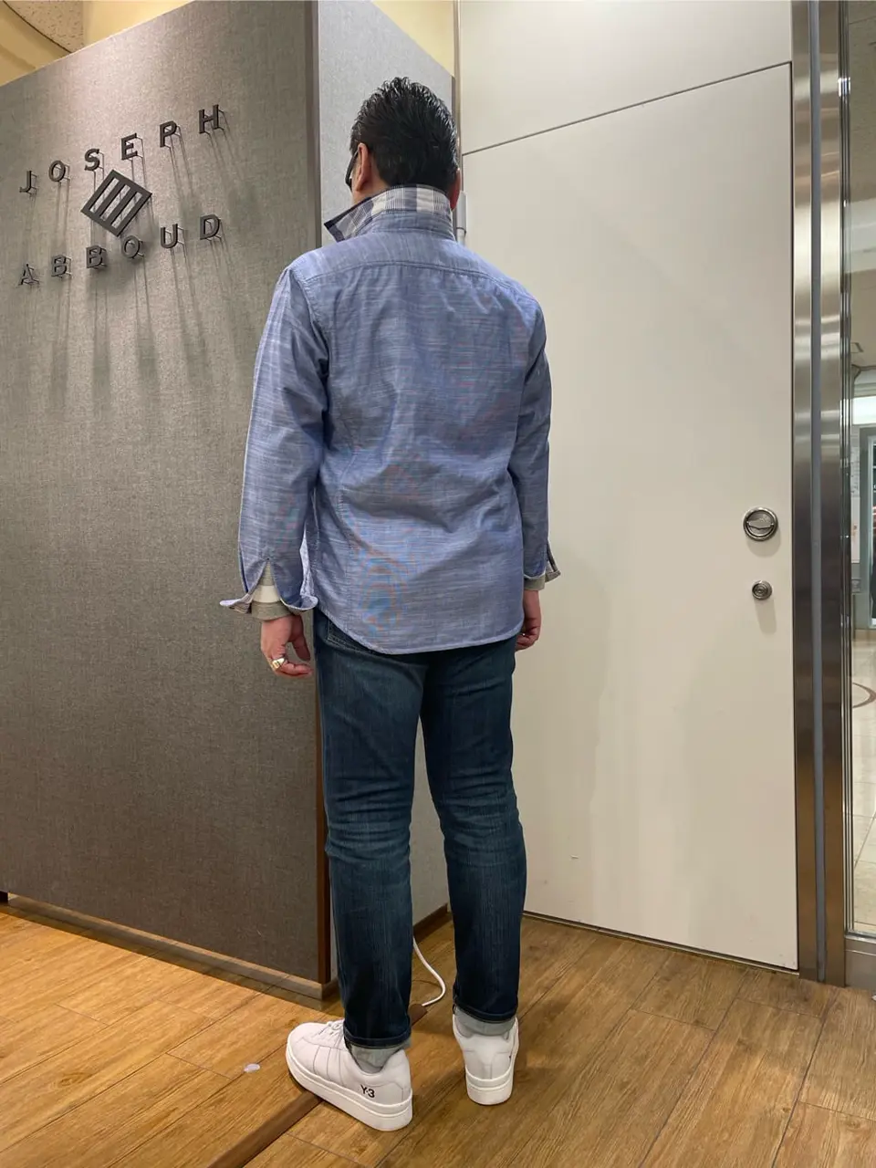 JOSEPH ABBOUD 辰見 コーディネート画像