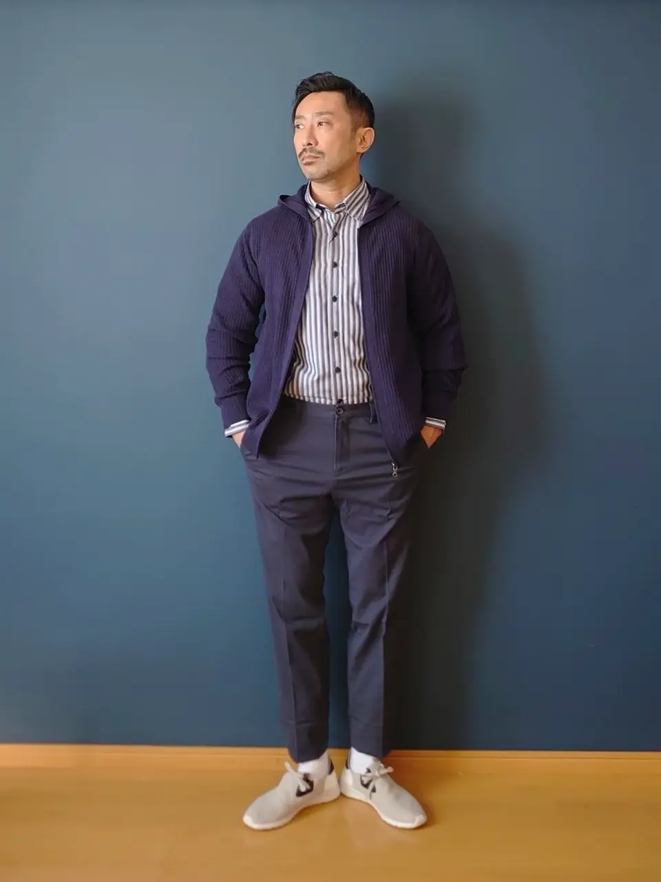 JOSEPH ABBOUD 安東 コーディネート画像