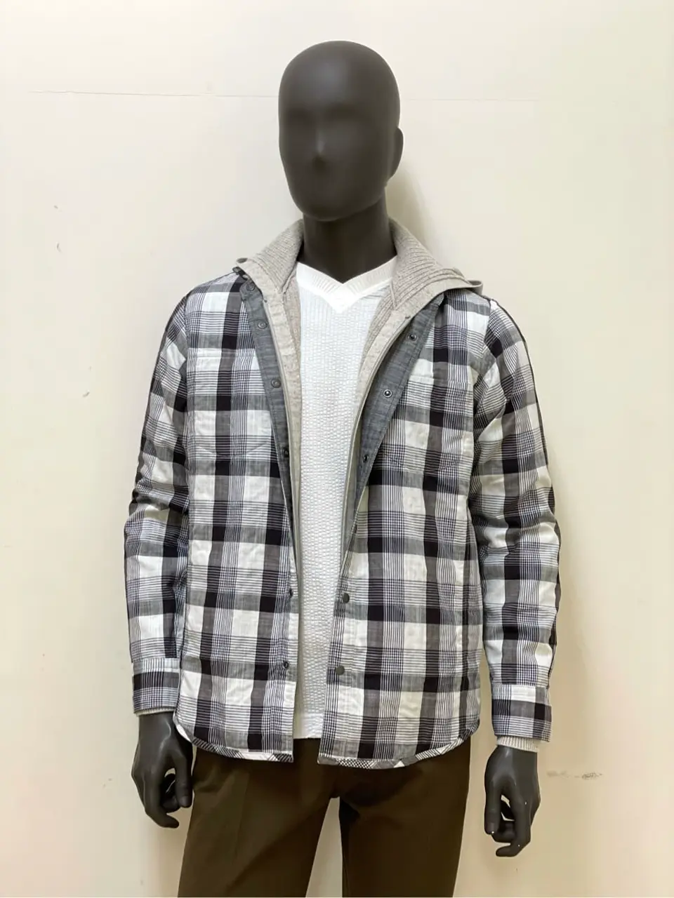 JOSEPH ABBOUD 金本 コーディネート画像