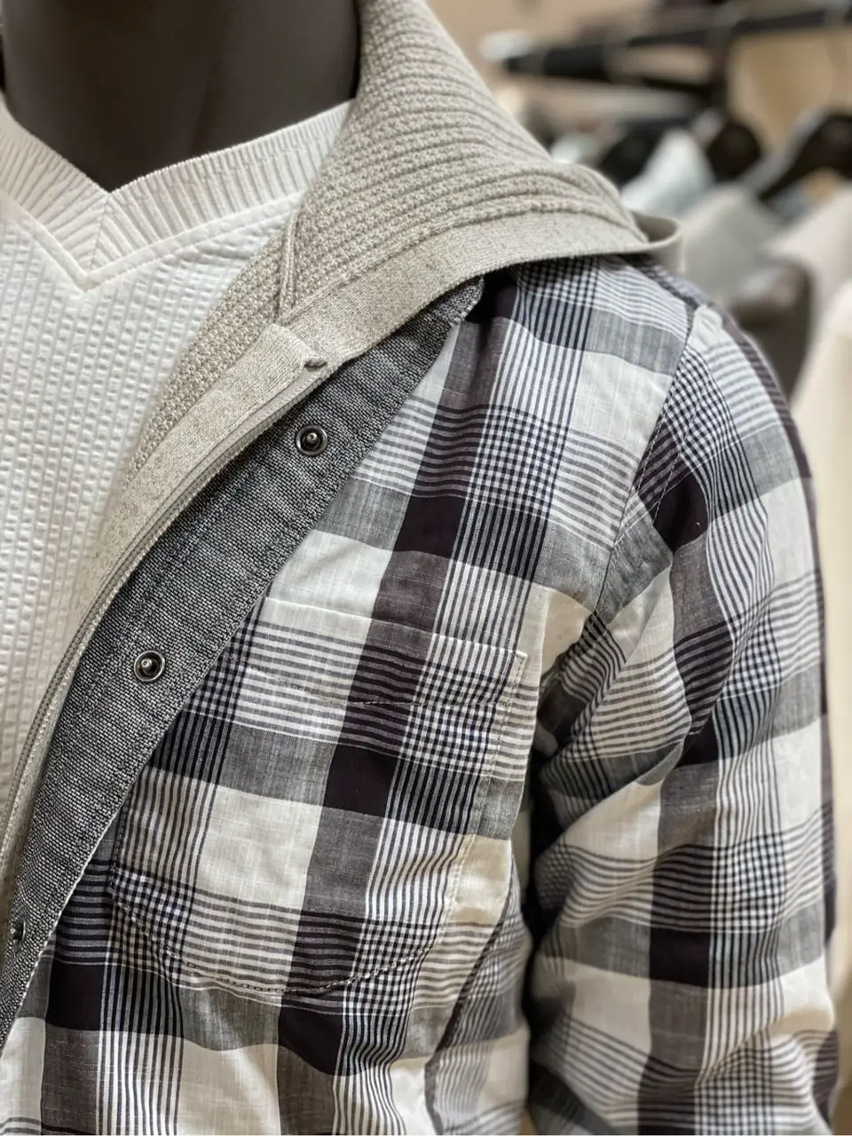 JOSEPH ABBOUD 金本 コーディネート画像