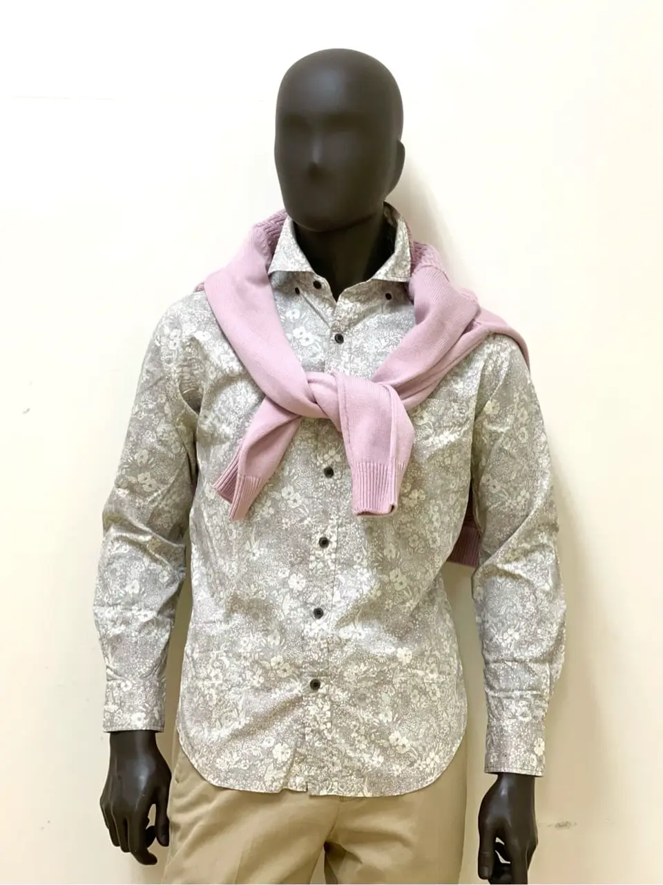 JOSEPH ABBOUD 金本 コーディネート画像