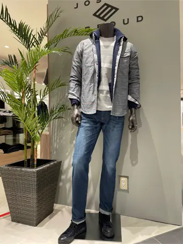 JOSEPH ABBOUD 伊津野 コーディネート画像