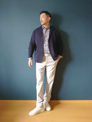 JOSEPH ABBOUD 安東 コーディネート画像