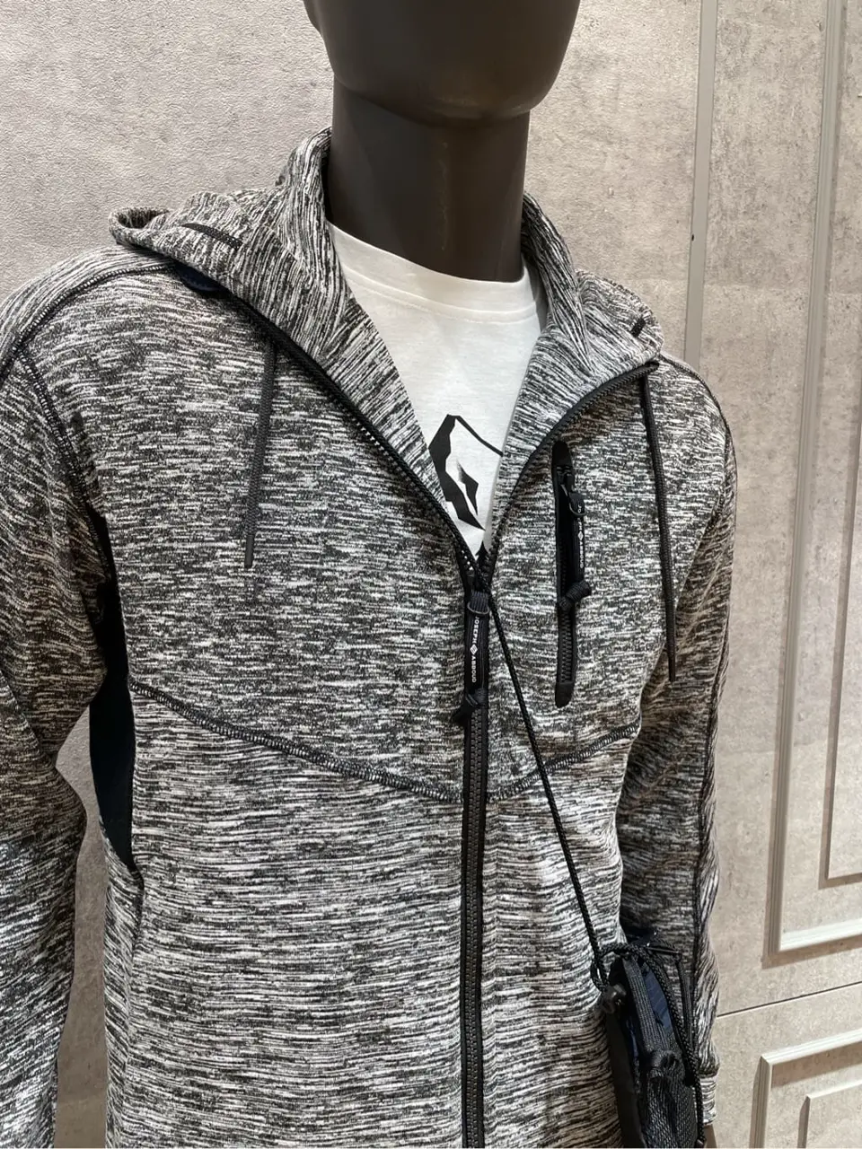 JOSEPH ABBOUD 二澤 コーディネート画像