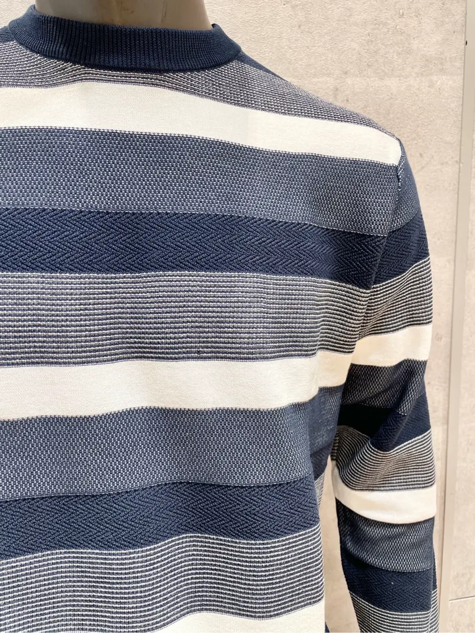 JOSEPH ABBOUD 二澤 コーディネート画像