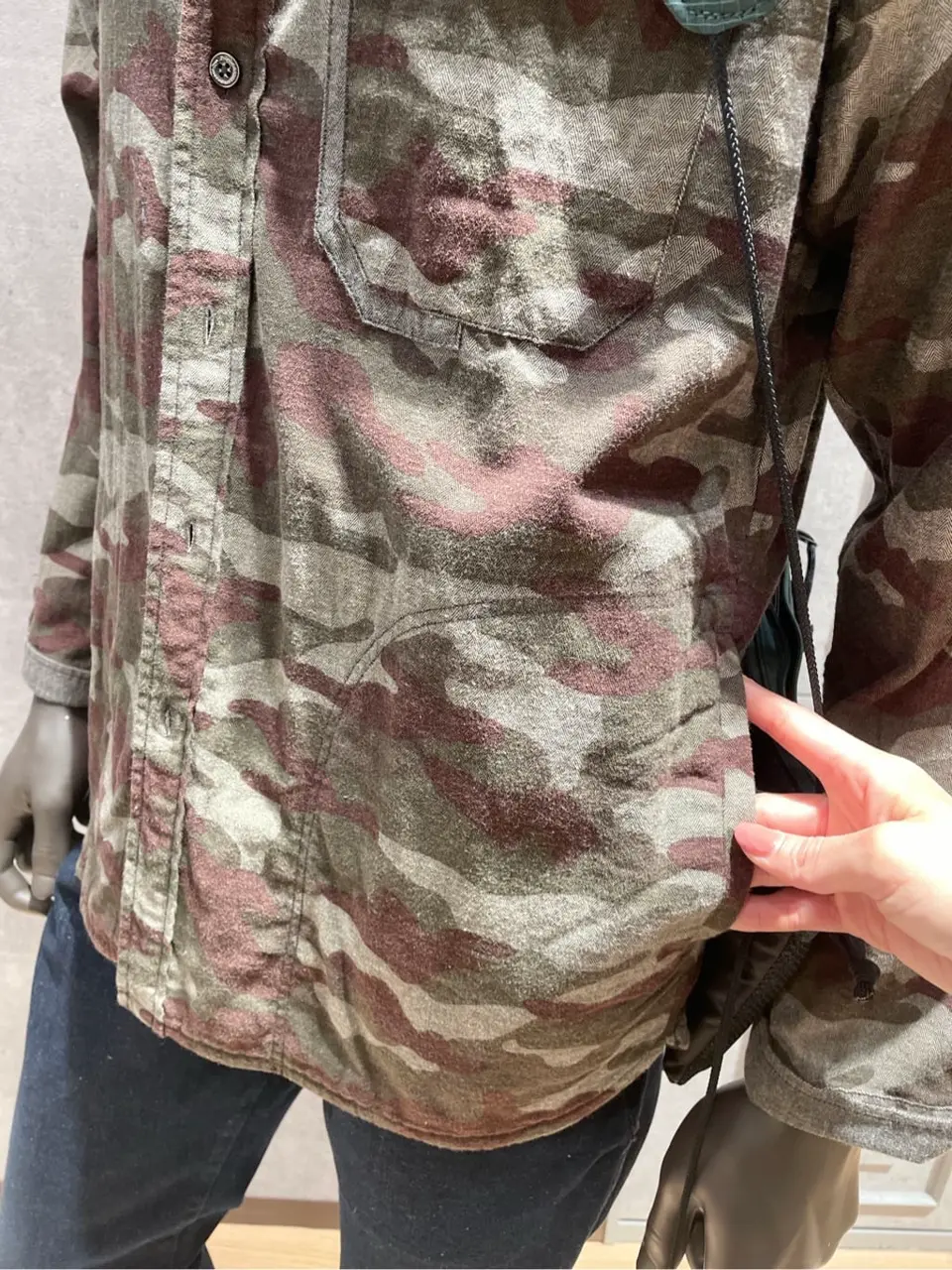 JOSEPH ABBOUD 二澤 コーディネート画像