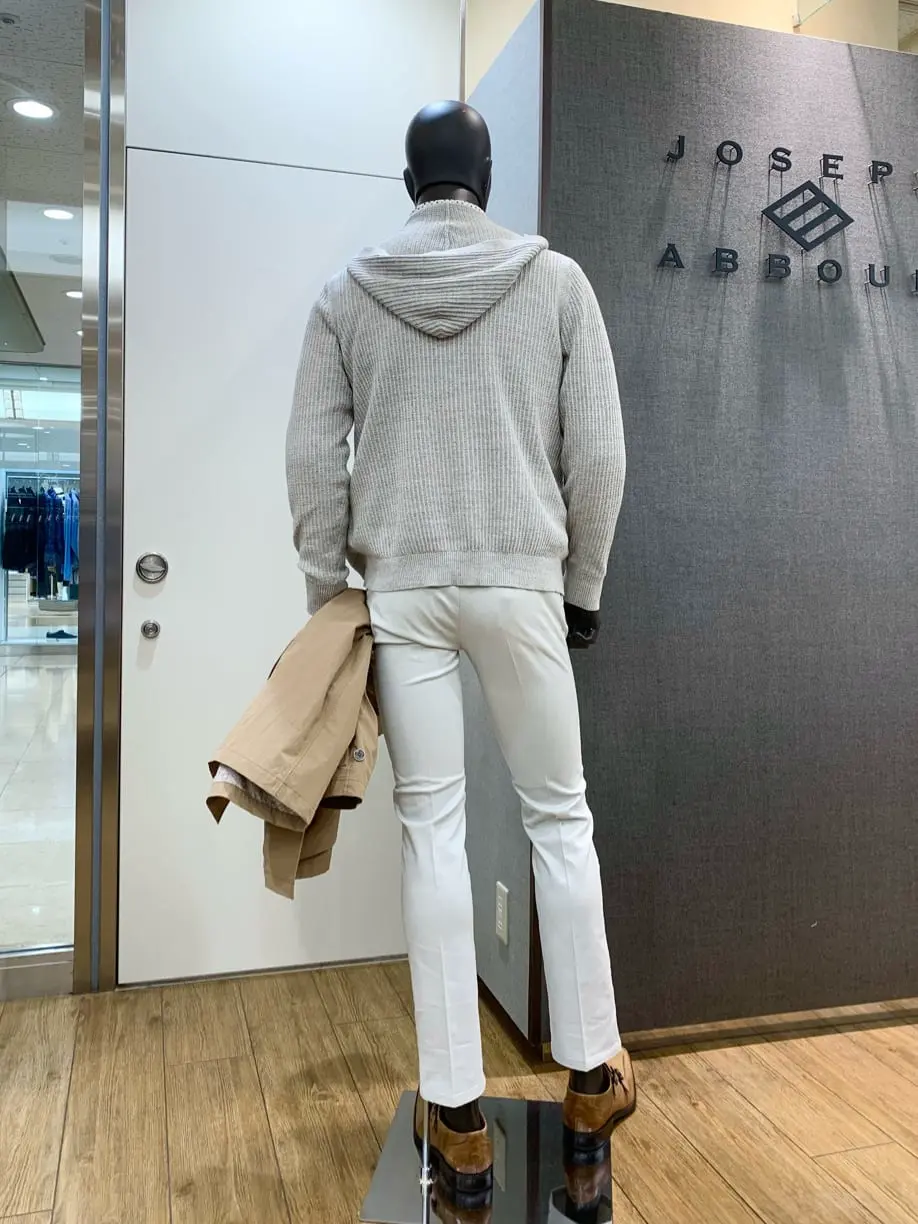 JOSEPH ABBOUD 草野 コーディネート画像