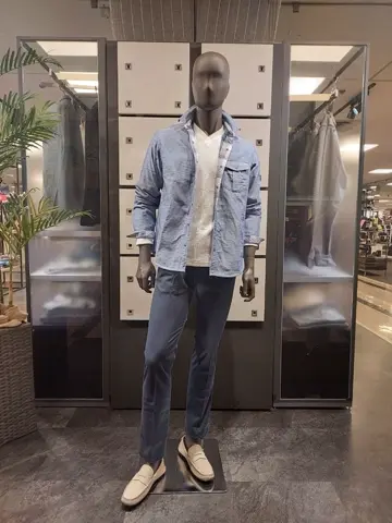 JOSEPH ABBOUD 宮下 コーディネート画像