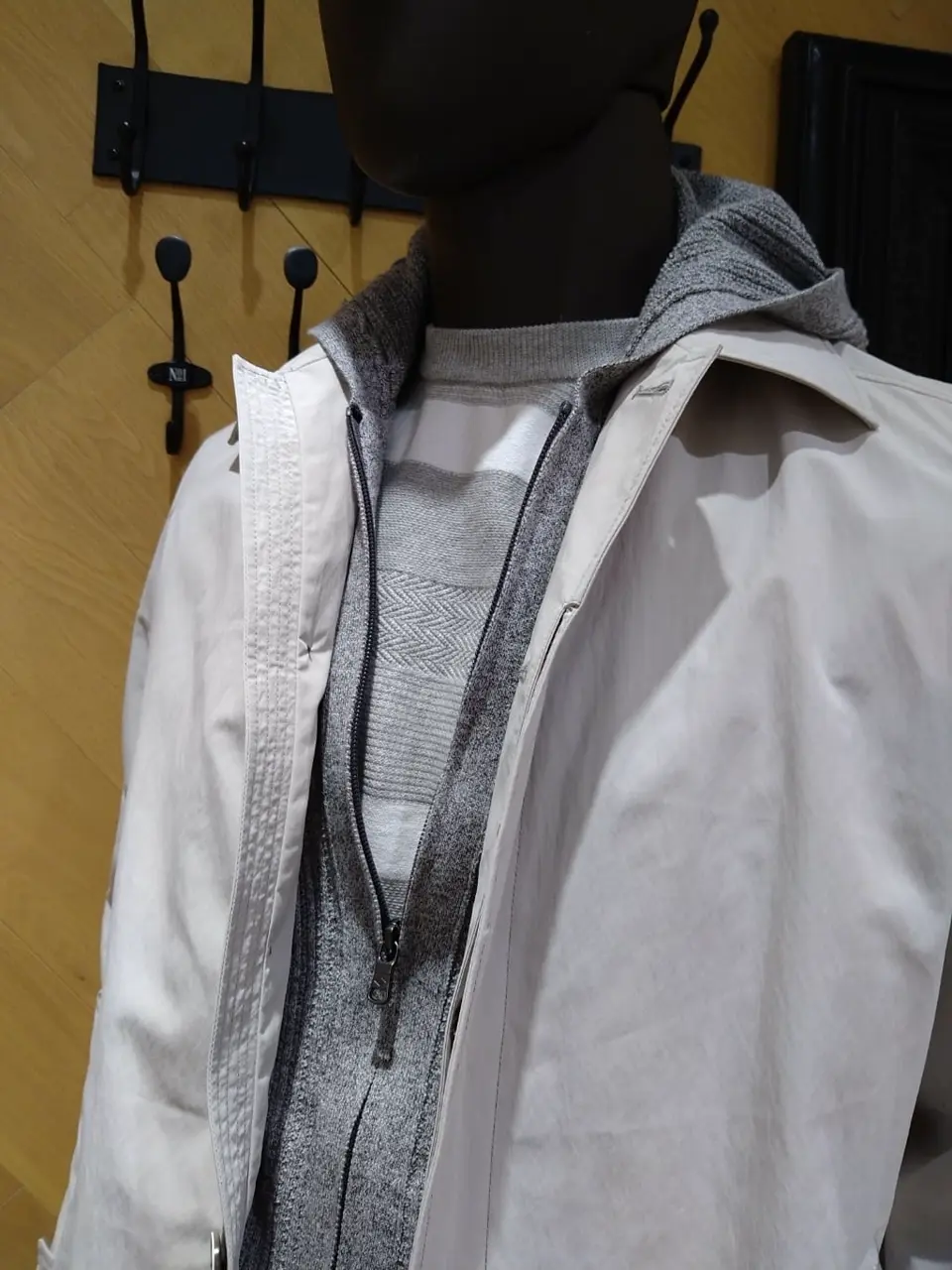 JOSEPH ABBOUD 重留 コーディネート画像