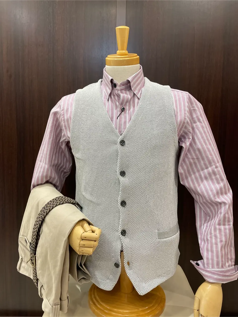 JOSEPH ABBOUD 松山 コーディネート画像