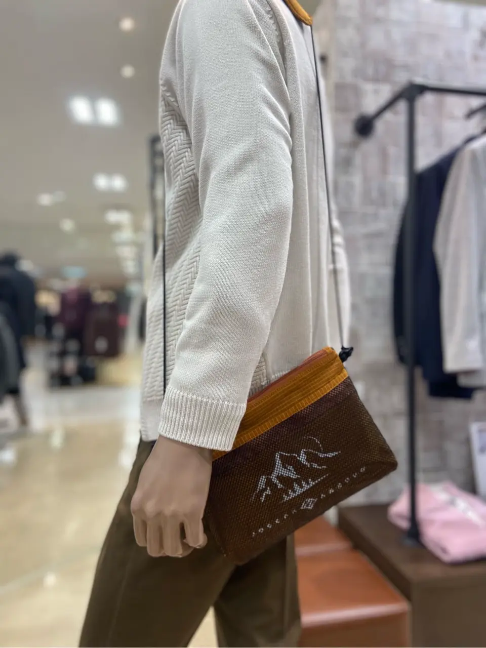 JOSEPH ABBOUD たかい　かおり コーディネート画像