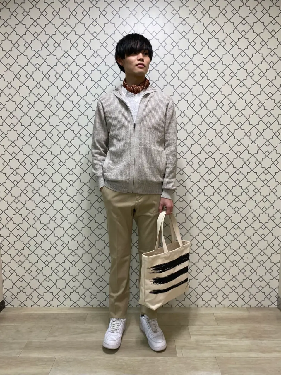 JOSEPH ABBOUD 加藤晴暉 コーディネート画像