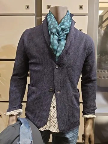 JOSEPH ABBOUD 石川 コーディネート画像