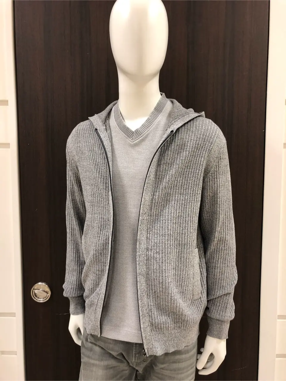 JOSEPH ABBOUD 山口 コーディネート画像