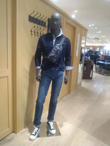 JOSEPH ABBOUD 重留 コーディネート画像