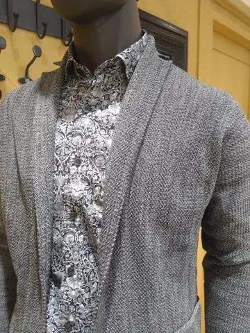 JOSEPH ABBOUD 重留 コーディネート画像