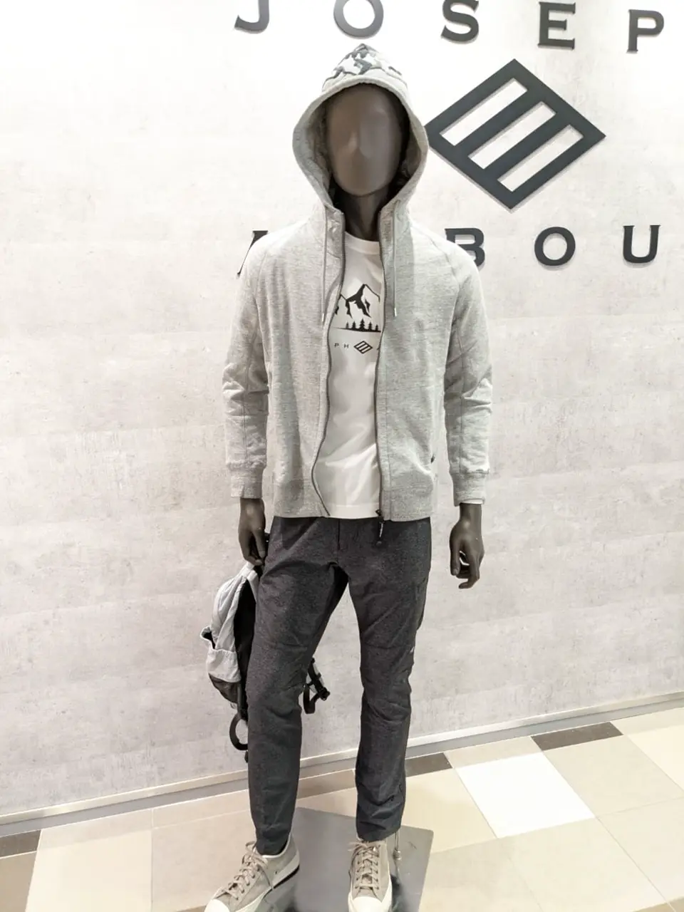 JOSEPH ABBOUD 大久 コーディネート画像