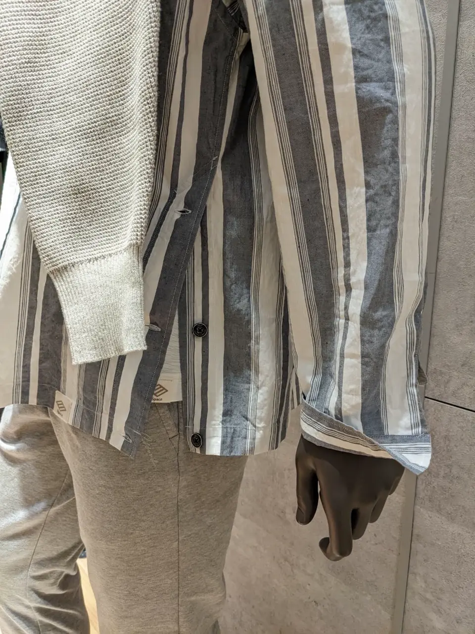 JOSEPH ABBOUD 大久 コーディネート画像