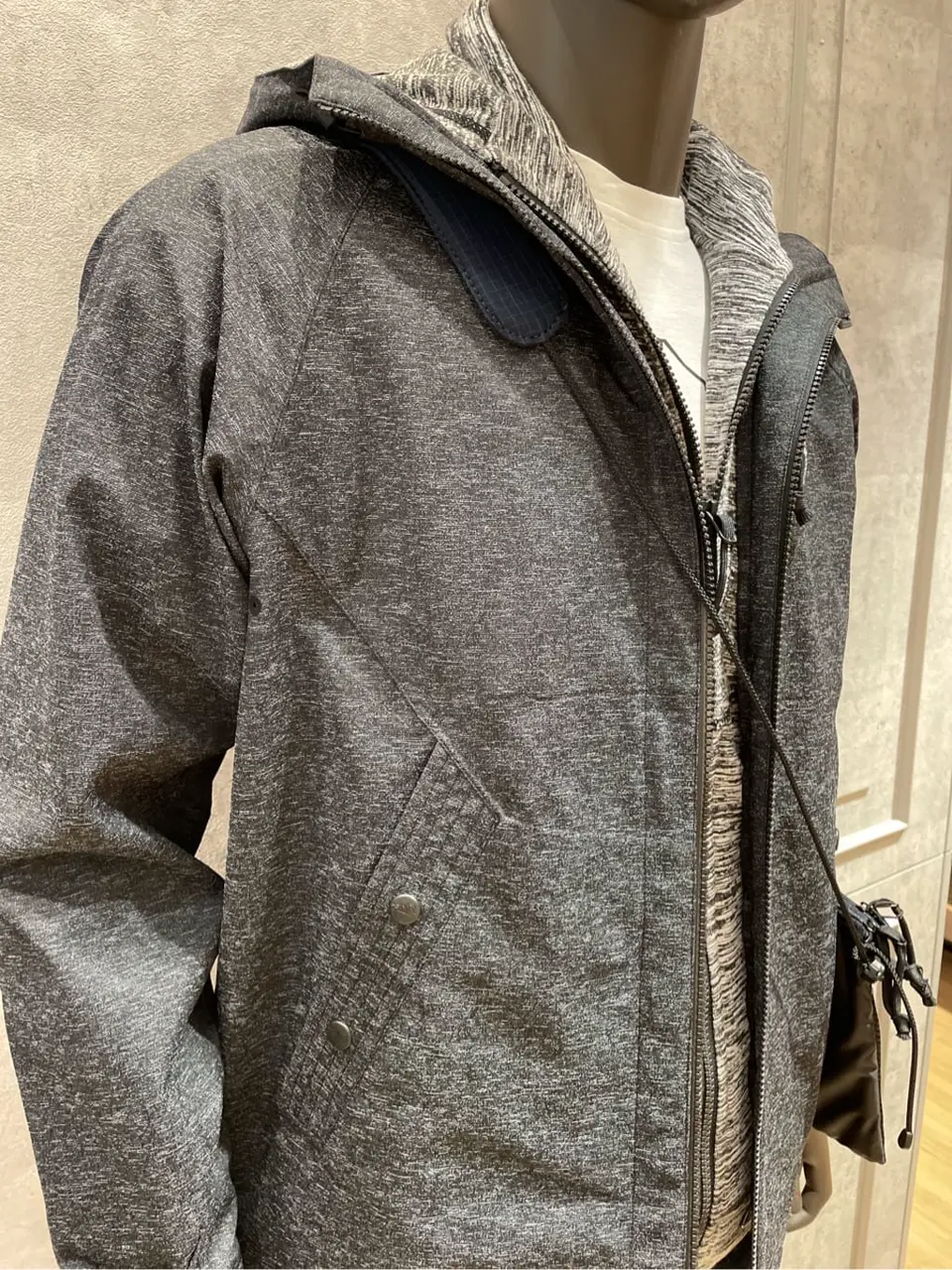 JOSEPH ABBOUD 二澤 コーディネート画像