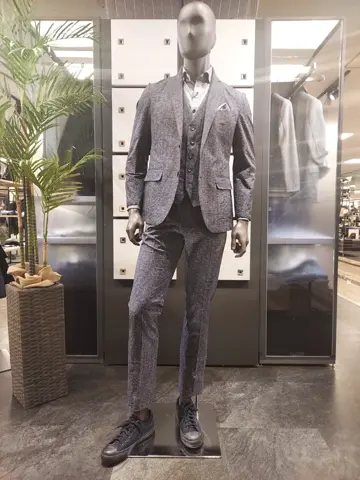 JOSEPH ABBOUD 宮下 コーディネート画像