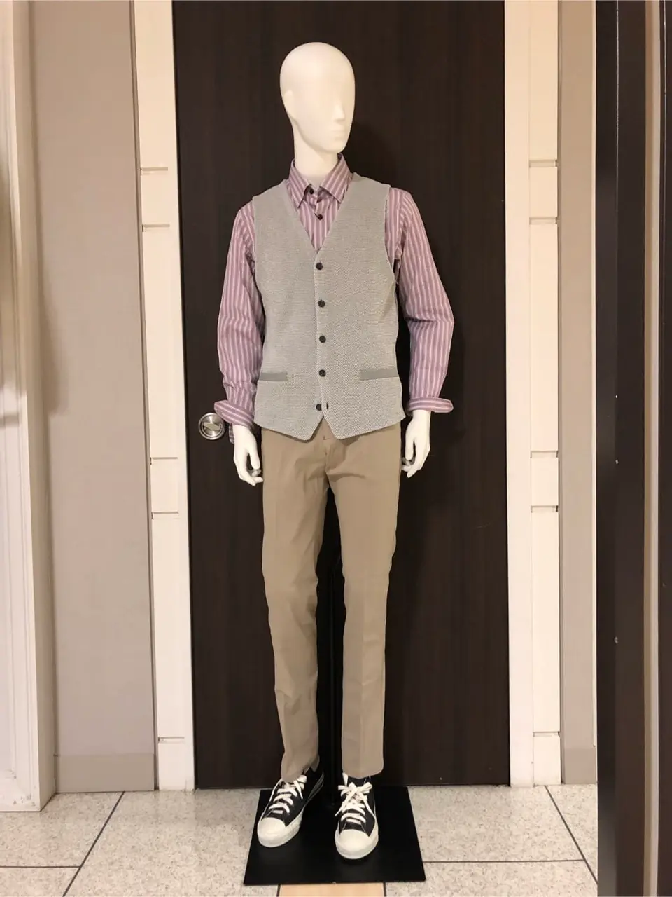 JOSEPH ABBOUD 山口 コーディネート画像