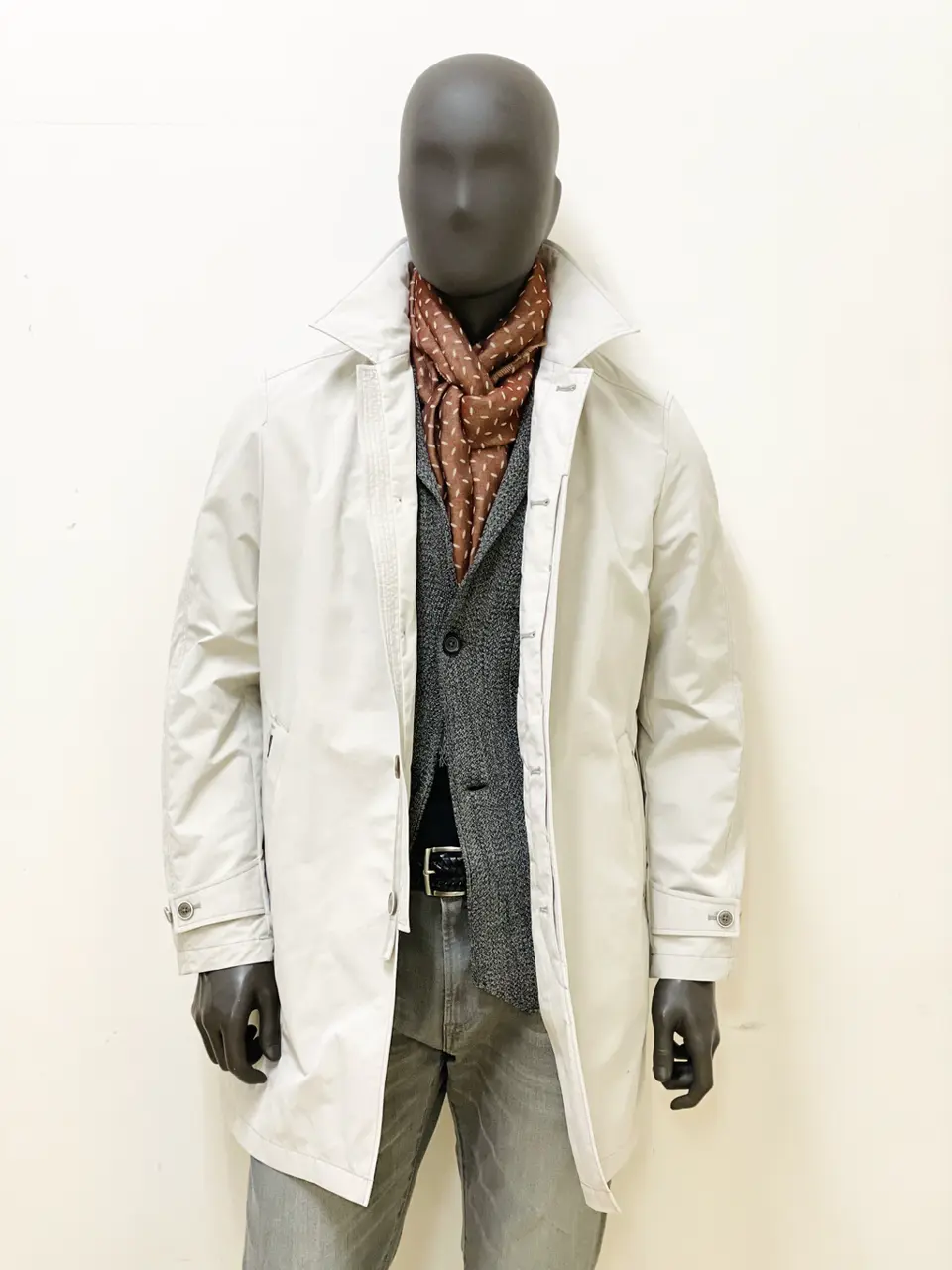 JOSEPH ABBOUD 金本 コーディネート画像