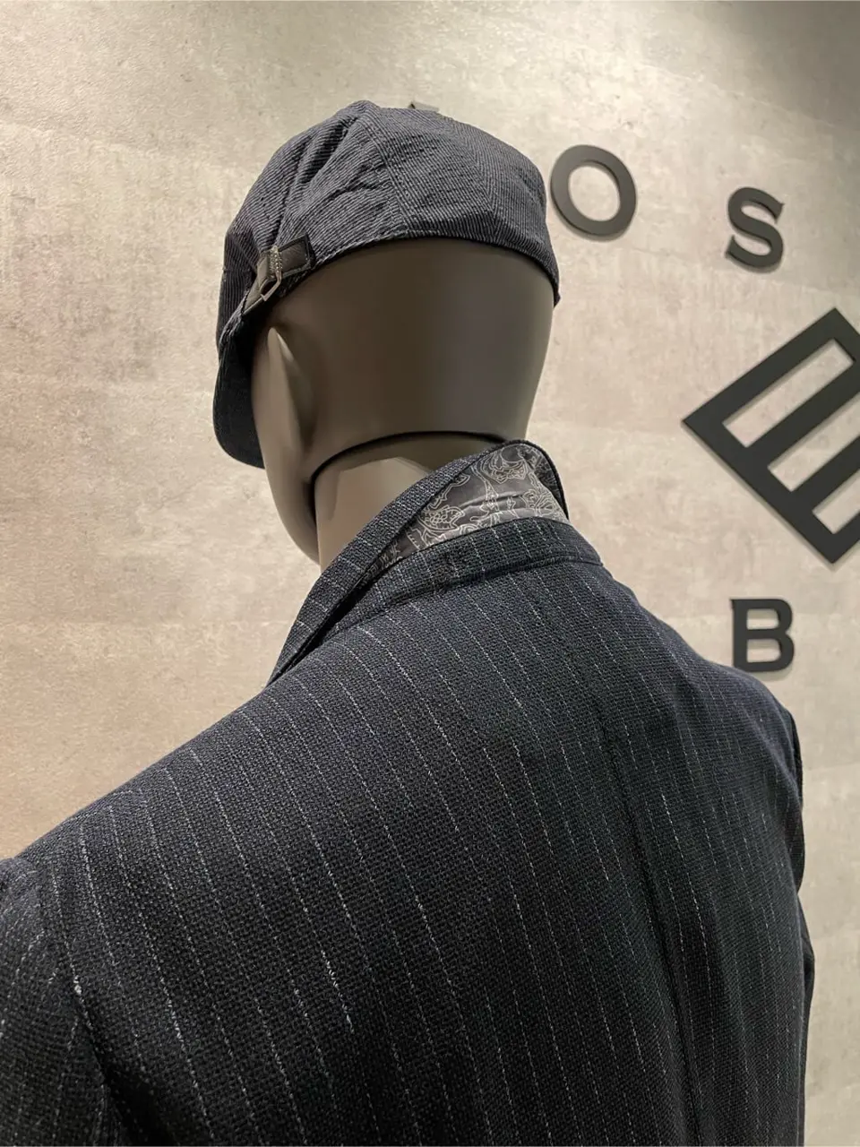 JOSEPH ABBOUD 東　 コーディネート画像