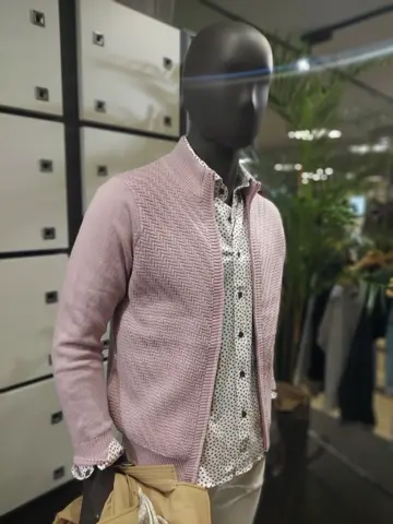 JOSEPH ABBOUD 宮下 コーディネート画像